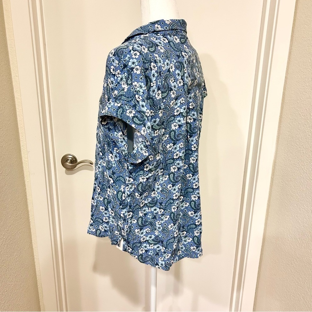 Lucky Brand blue floral short-sleeve button-down blouse size Medium excellent - Picture 4 of 8